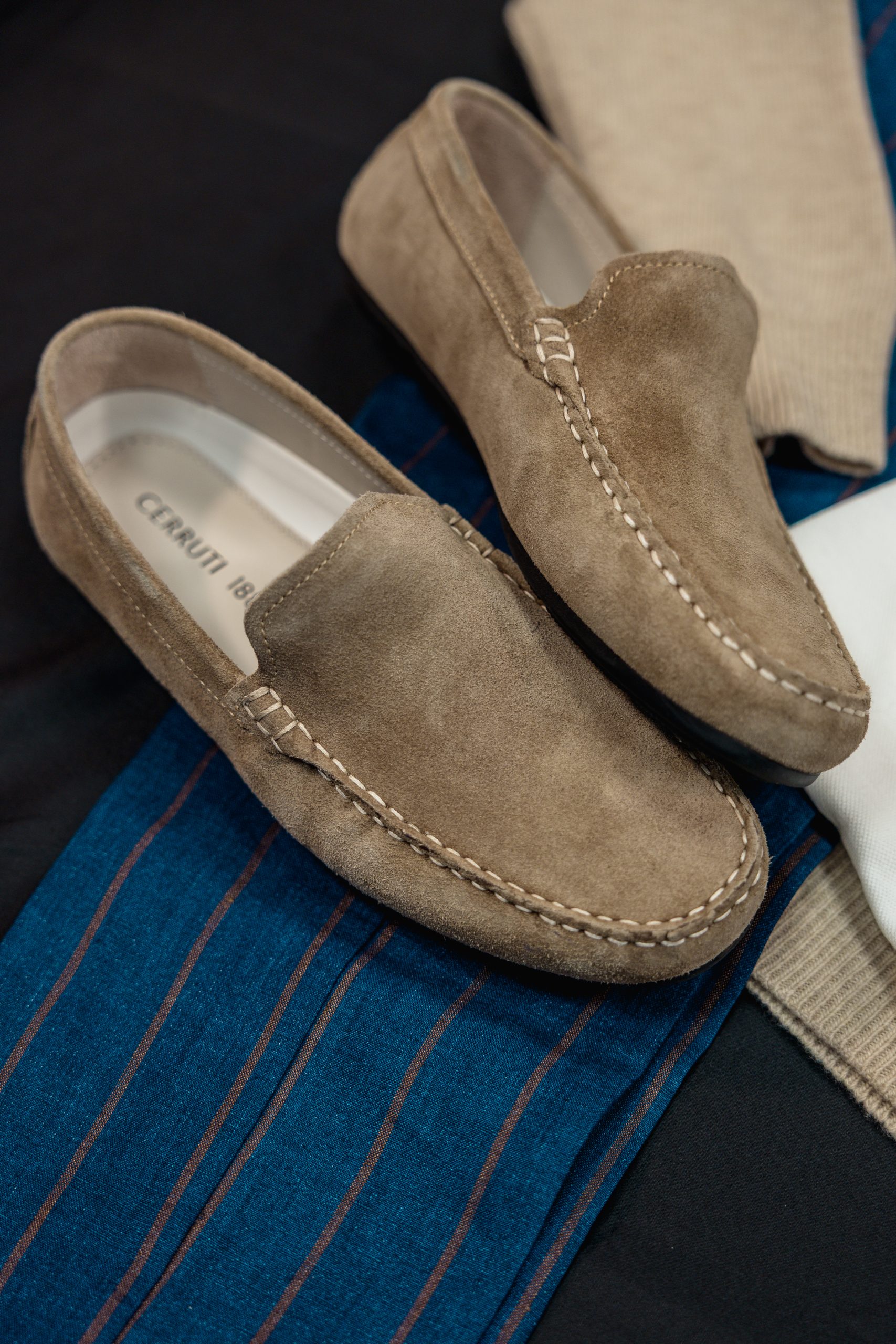 Mocassini scamosciati beige Cerruti 1881 uomo