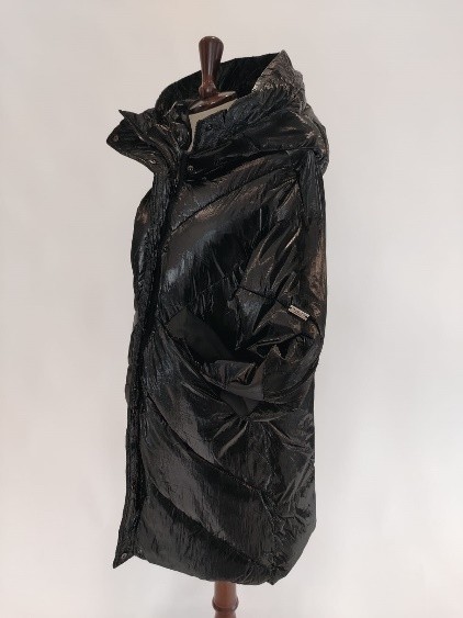 Piumino lungo nero lucido con cappuccio Trussardi donna