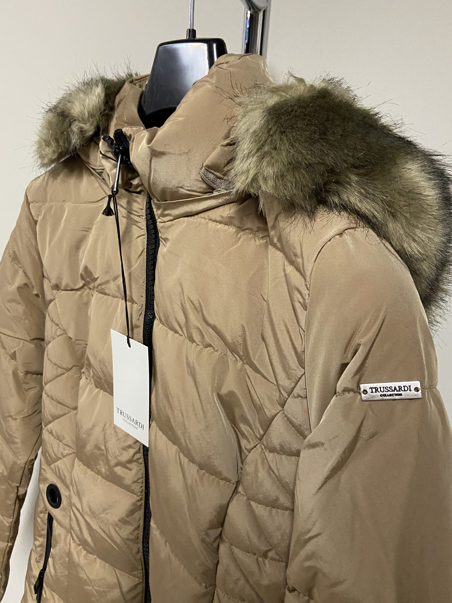 Piumino lungo beige opaco Trussardi donna
