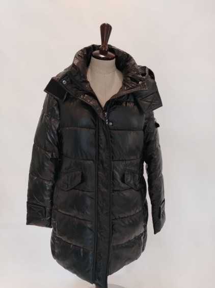 Piumino lungo nero lucido con cintura Trussardi donna