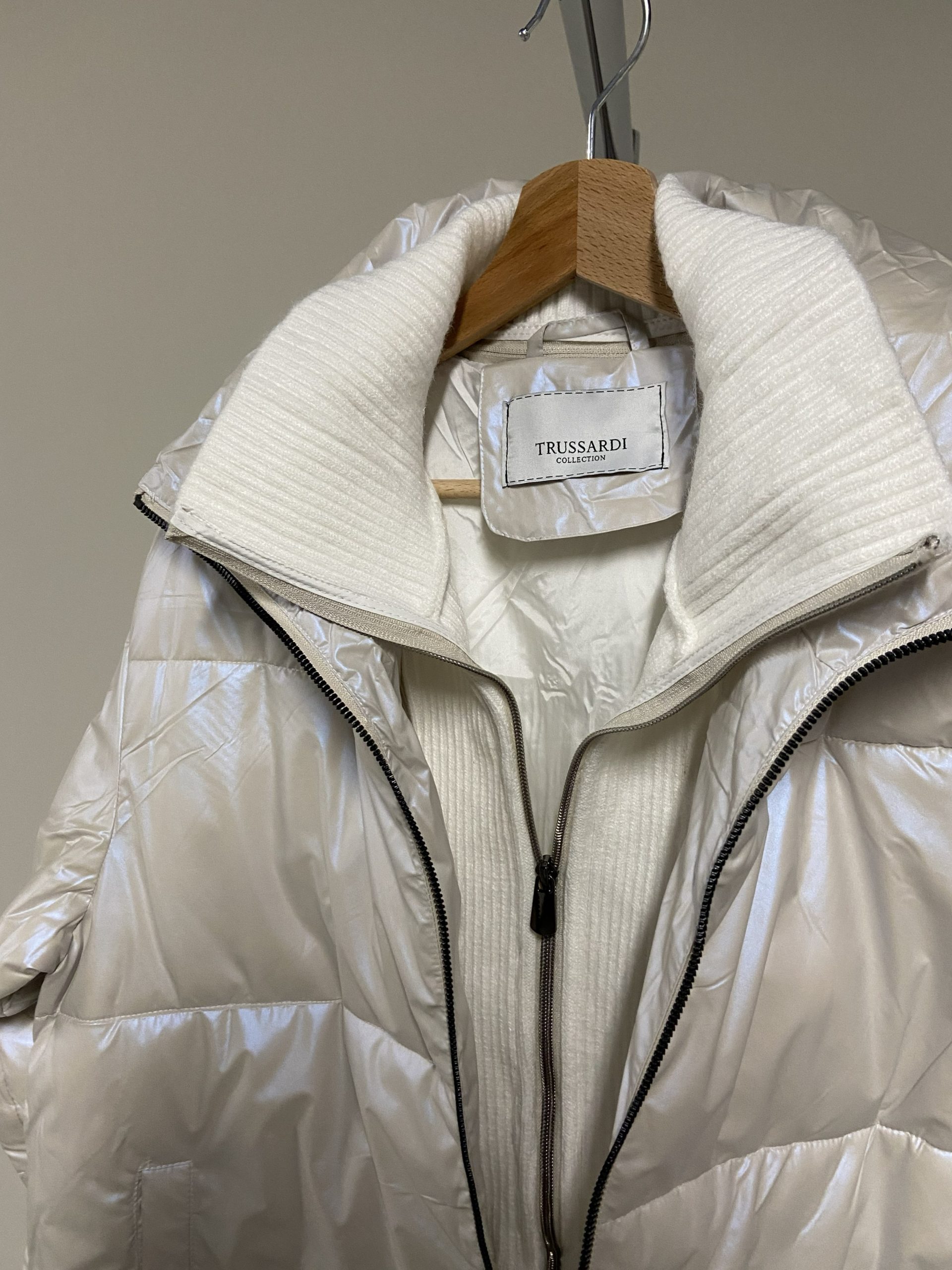 Piumino corto bianco lucido Trussardi donna