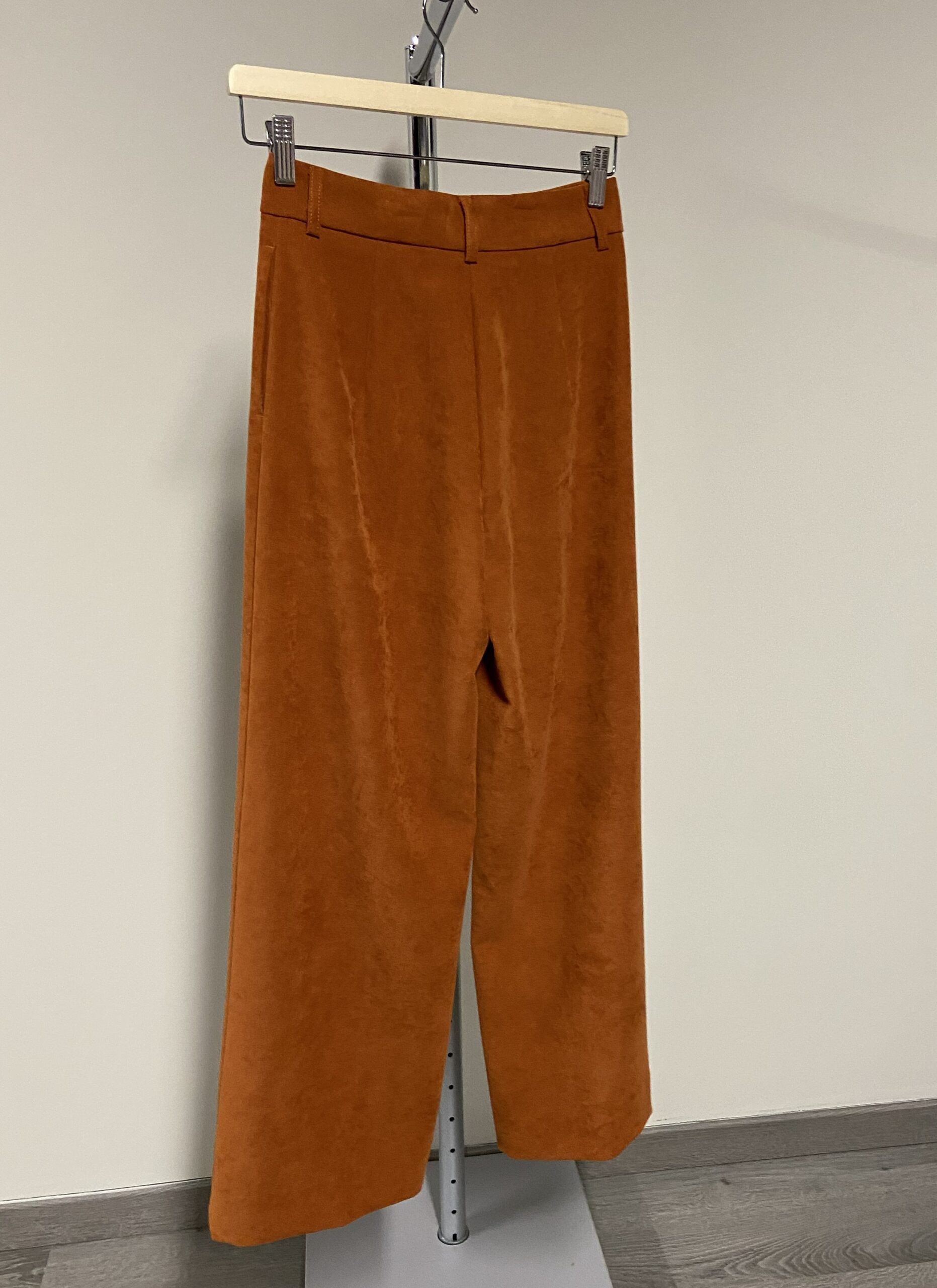 Pantaloni a sigaretta arancio Blukey donna