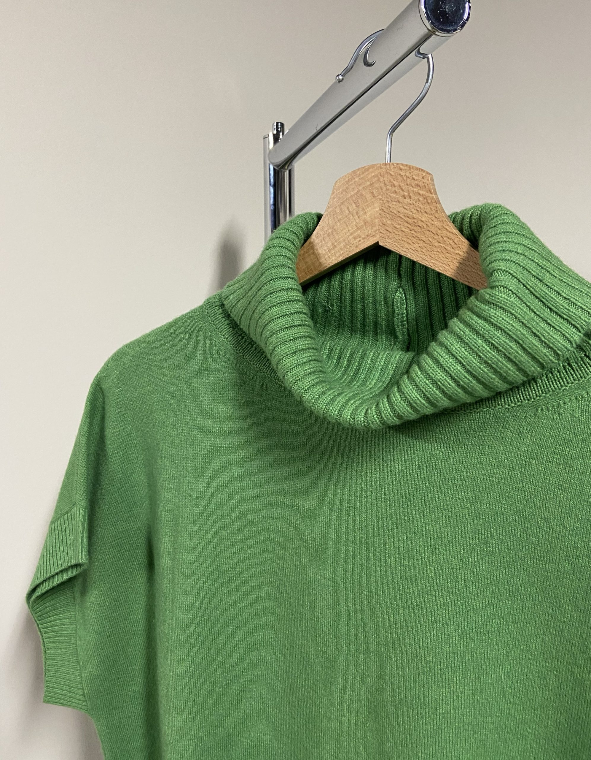 Dolcevita smanicato verde Baldinini donna