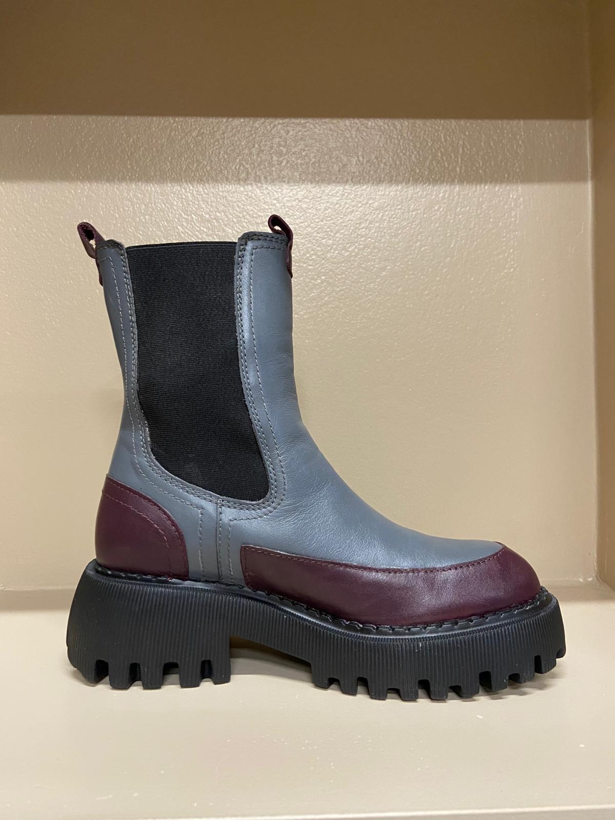 Stivaletto Chelsea brogue grigio e bordeaux Cerutti donna